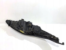 Laden Sie das Bild in den Galerie-Viewer, Frontscheinwerfer Ford Fiesta I 8A61-13W030-AG Links Scheinwerfer Headlight SCH6090111898wf