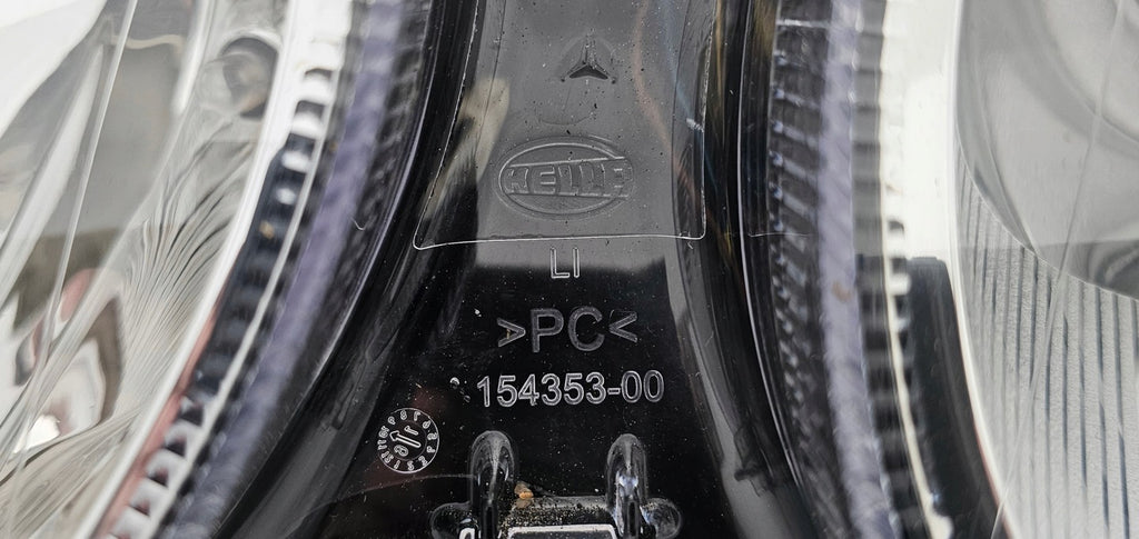 Frontscheinwerfer Mercedes-Benz W211 Xenon Links Scheinwerfer Headlight SCH4912068452ki