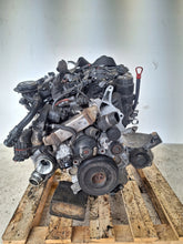 Laden Sie das Bild in den Galerie-Viewer, Motor BMW 3 E91 E90 N47D20C 2.0 Diesel Engine Unkomplett