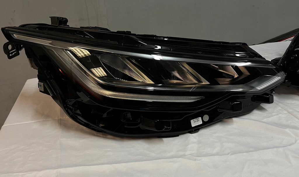 Frontscheinwerfer VW Golf VIII 5H1941005A LED Ein Stück (Rechts oder Links) SCH8839963153ar