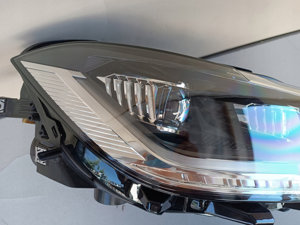 Frontscheinwerfer VW T-Cross T Cross 2GM941036B Rechts Scheinwerfer Headlight SCH2702321486ku