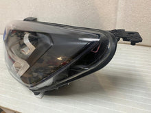 Laden Sie das Bild in den Galerie-Viewer, Frontscheinwerfer Ford Focus JX7B-13E015-CE Full LED Links Headlight SCH3185426088dt