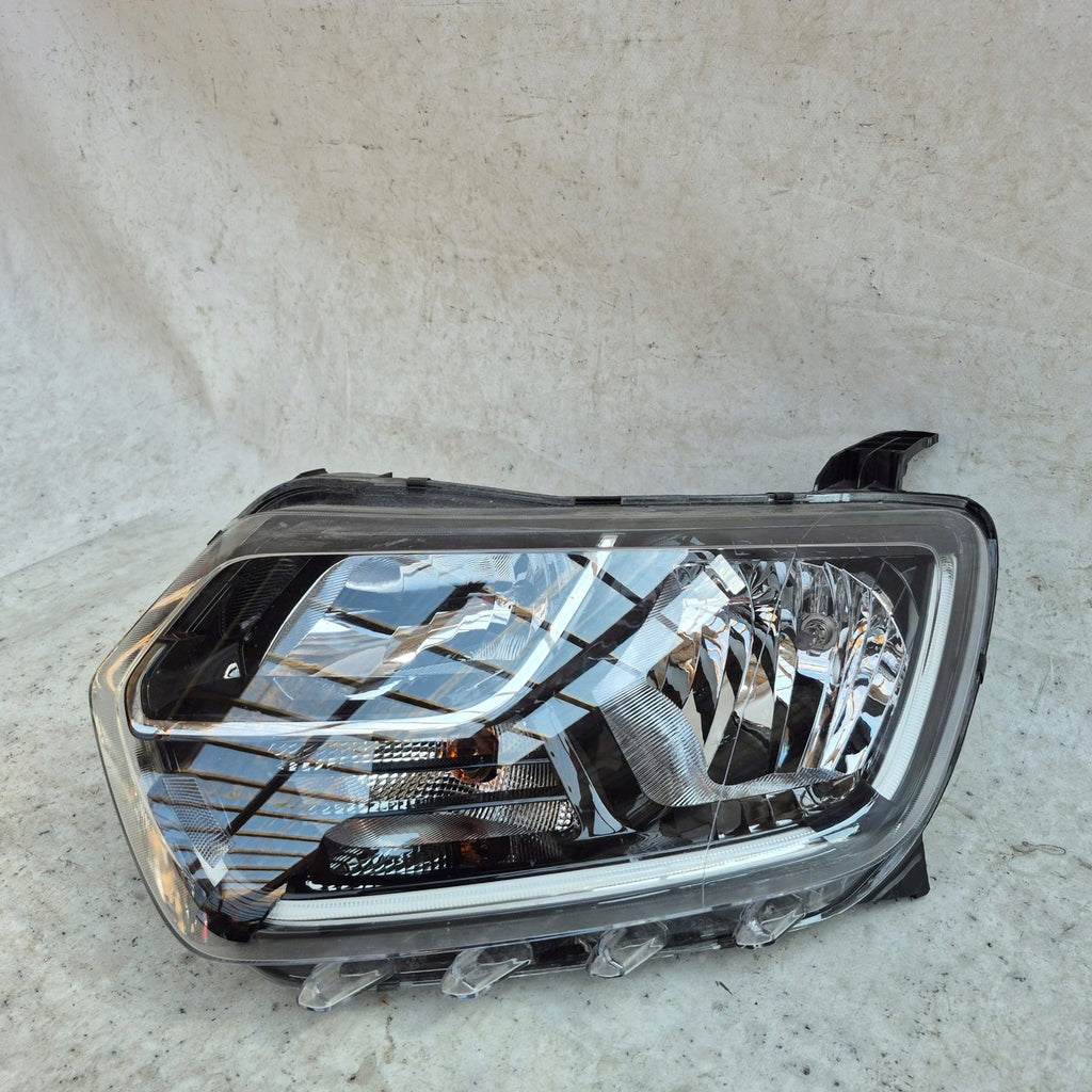 Frontscheinwerfer Dacia Duster 260609367R Links Scheinwerfer Headlight