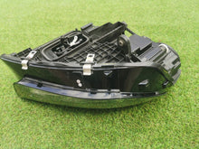 Laden Sie das Bild in den Galerie-Viewer, Frontscheinwerfer Mercedes-Benz X167 A1679061700 Full LED Rechts Headlight SCH6601147020cq