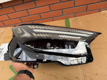 Laden Sie das Bild in den Galerie-Viewer, Frontscheinwerfer Audi E-Tron 89A941036 LED Rechts Scheinwerfer Headlight