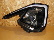 Load image into Gallery viewer, Frontscheinwerfer Kia Sportage 92102R2000 LED Rechts Scheinwerfer Headlight SCH2085983225aw