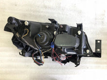 Load image into Gallery viewer, Frontscheinwerfer BMW E91 E90 Links Scheinwerfer Headlight