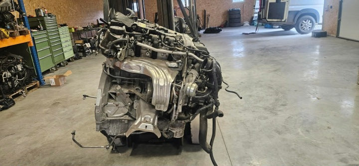 Motor Mercedes-Benz W205 274910 1.6 CGI Benzin Engine Komplett MOT9732752042sj