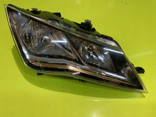 Laden Sie das Bild in den Galerie-Viewer, Frontscheinwerfer Seat Leon 90044560 Rechts Scheinwerfer Headlight SCH5053632994dq
