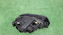 Laden Sie das Bild in den Galerie-Viewer, Frontscheinwerfer Audi A4 B8 8K0941006C Bi-Xenon Rechts Scheinwerfer Headlight