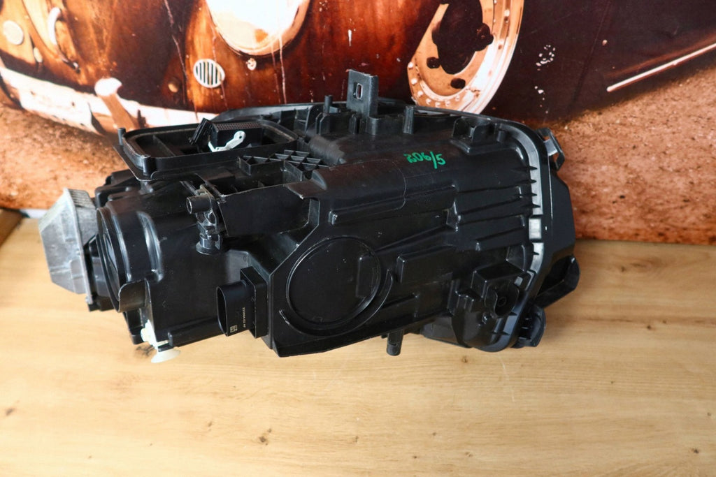 Frontscheinwerfer Mercedes-Benz Eqb A2439069000 01577902Q05ZGS004 Rechts SCH6997777624mj