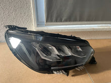 Laden Sie das Bild in den Galerie-Viewer, Frontscheinwerfer Peugeot 208 73312206 9833036180 LED Rechts Headlight