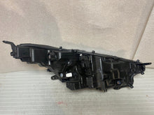 Load image into Gallery viewer, Frontscheinwerfer Toyota 4 Yaris Full LED Links Scheinwerfer Headlight SCH1755265235wr