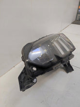 Laden Sie das Bild in den Galerie-Viewer, Frontscheinwerfer Peugeot 2008 II 9823194180 Links Scheinwerfer Headlight SCH4709740281go