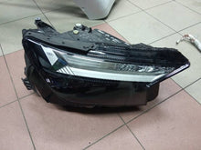 Laden Sie das Bild in den Galerie-Viewer, Frontscheinwerfer Audi E Tron 89A941034 LED Rechts Scheinwerfer Headlight