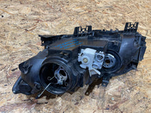 Laden Sie das Bild in den Galerie-Viewer, Frontscheinwerfer Mazda Cx7 Cx-7 EH10-51030 S2501M633 Rechts Headlight SCH9426073442xo