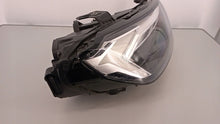 Laden Sie das Bild in den Galerie-Viewer, Frontscheinwerfer Audi A1 82A941034D Full LED Rechts Scheinwerfer Headlight
