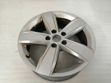 Load image into Gallery viewer, 1x Alufelge 17 Zoll 6.5" 5x112 38ET 5NA071497 VW Tiguan Rim Wheel FEL3377068430ev