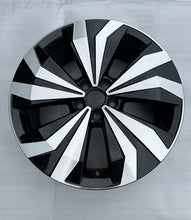 Load image into Gallery viewer, 1x Alufelge 17 Zoll 6.5" 5x100 39ET 2GM601025E VW T-Cross Rim Wheel FEL5198714191yc