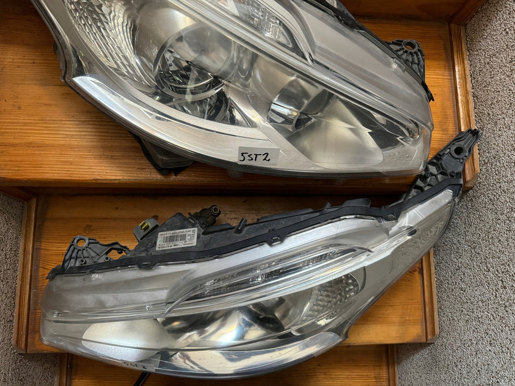 Frontscheinwerfer Peugeot 208 9802221480 LED Ein Stück (Rechts oder Links)