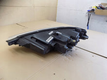 Laden Sie das Bild in den Galerie-Viewer, Frontscheinwerfer Tesla Model S 600591100B Xenon Rechts Scheinwerfer Headlight