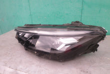 Laden Sie das Bild in den Galerie-Viewer, Frontscheinwerfer VW Passat 3J1941005 LED Links Scheinwerfer Headlight SCH1948813019uj