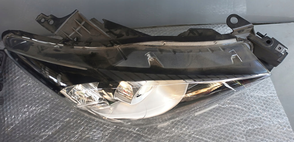 Frontscheinwerfer Mazda Cx5 KF3351030H Rechts Scheinwerfer Headlight