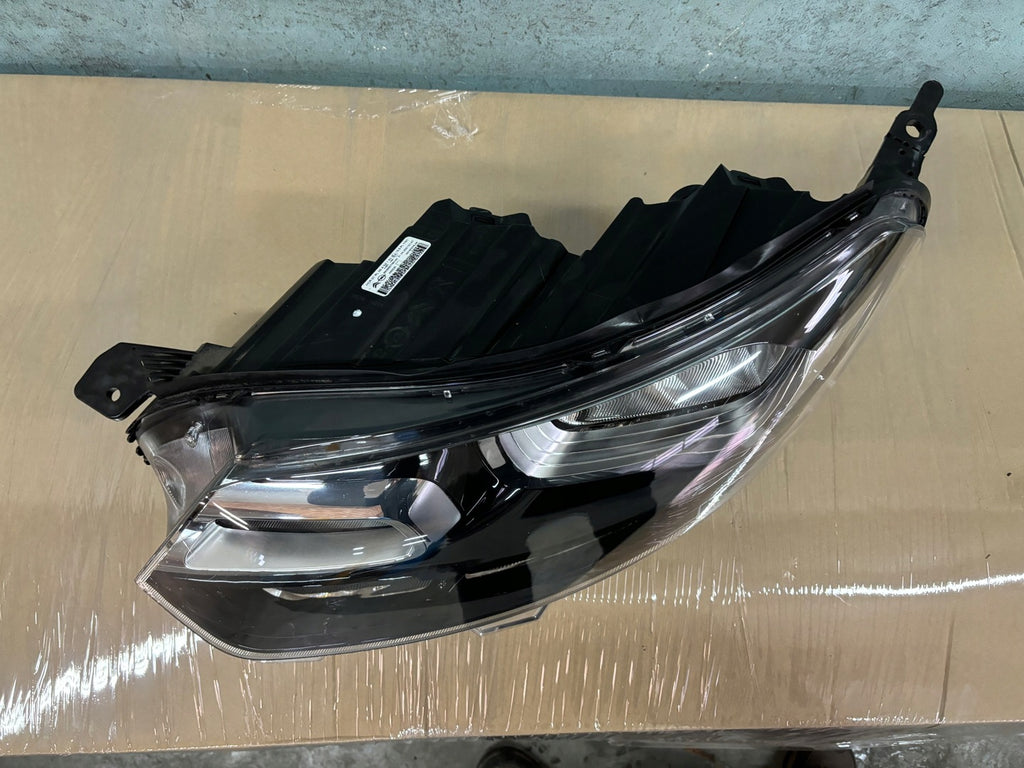 Frontscheinwerfer Citroën Zafira C Vivaro 9808567780 Links Headlight