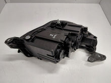 Laden Sie das Bild in den Galerie-Viewer, Frontscheinwerfer Opel Corsa F 9829465580 Links Scheinwerfer Headlight SCH9324309847kr