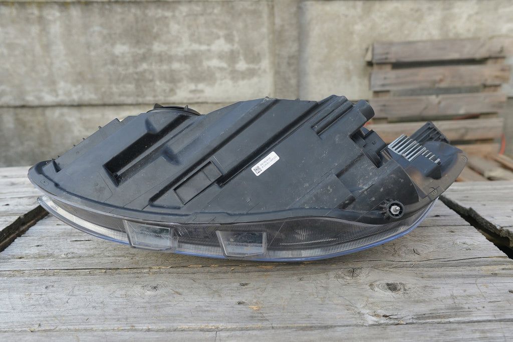 Frontscheinwerfer Ford Focus MX7B-13E014-CD Rechts Scheinwerfer Headlight