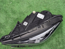 Laden Sie das Bild in den Galerie-Viewer, Frontscheinwerfer Mercedes-Benz Cla A1189068900 Links Scheinwerfer Headlight SCH7758105114xd