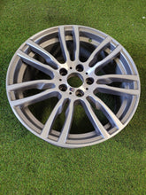 Laden Sie das Bild in den Galerie-Viewer, 1x Alufelge 19 Zoll 8.5" 5x120 7850021 BMW Rim Wheel FEL7734890181jw