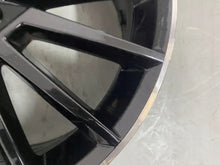 Laden Sie das Bild in den Galerie-Viewer, 1x Alufelge 17 Zoll 7.0&quot; 5x100 46ET 5JA601025AJ Skoda Fabia Iii Rim Wheel