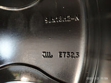 Load image into Gallery viewer, 1x Alufelge 18 Zoll 9.0&quot; 5x112 52,5ET A2134015300 Mercedes-Benz W213 Rim Wheel