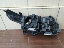 Laden Sie das Bild in den Galerie-Viewer, Frontscheinwerfer Land Rover Range IV L405 89909133 Xenon Links Headlight SCH5466502537ij