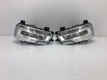 Laden Sie das Bild in den Galerie-Viewer, Frontscheinwerfer Daf 2188985W 2188984Q Ein Satz Scheinwerfer Headlight SCH9527589652wr