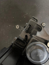 Load image into Gallery viewer, Frontscheinwerfer VW Phaeton 3D1941016G Xenon Ein Stück (Rechts oder Links) SCH9786447593uy