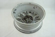 Laden Sie das Bild in den Galerie-Viewer, 1x Alufelge 16 Zoll 6.5" 5x110 49ET Silber 5531355 Saab I Rim Wheel FEL7986122963la