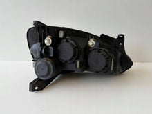 Load image into Gallery viewer, Frontscheinwerfer Opel Corsa C 13195923 Links Scheinwerfer Headlight SCH3951977112tf