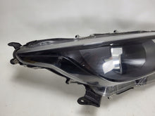 Load image into Gallery viewer, Frontscheinwerfer Toyota 4 Yaris 94857 Rechts Scheinwerfer Headlight