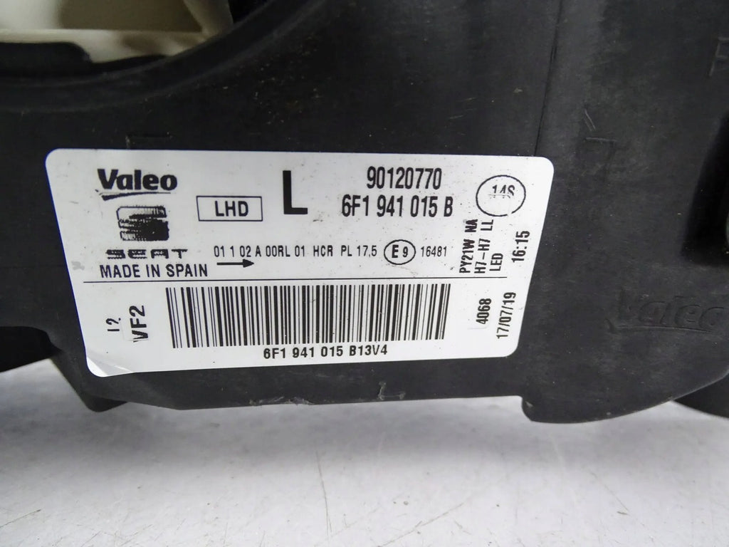 Frontscheinwerfer Seat I Ibiza V 6F1941015B Ein Stück (Rechts oder Links)