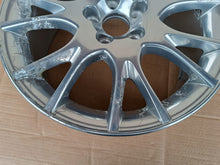 Laden Sie das Bild in den Galerie-Viewer, 1x Alufelge 17 Zoll 7.5&quot; 5x108 43ET 30664307 Volvo Rim Wheel