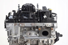 Load image into Gallery viewer, Motor BMW 2 U06 B38A15P 1.5 16TKm Benzin Engine Unkomplett MOT6984188576oz