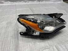 Laden Sie das Bild in den Galerie-Viewer, Frontscheinwerfer Maserati Quattroporte I 670001624 Rechts Headlight SCH1076373135es