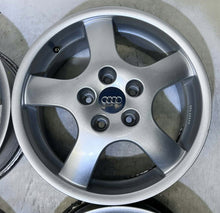 Load image into Gallery viewer, 4x Alufelge 16 Zoll 7.0" 5x112 48ET Glanz Silber KBA45563 Rim Wheel FEL4251566719ql