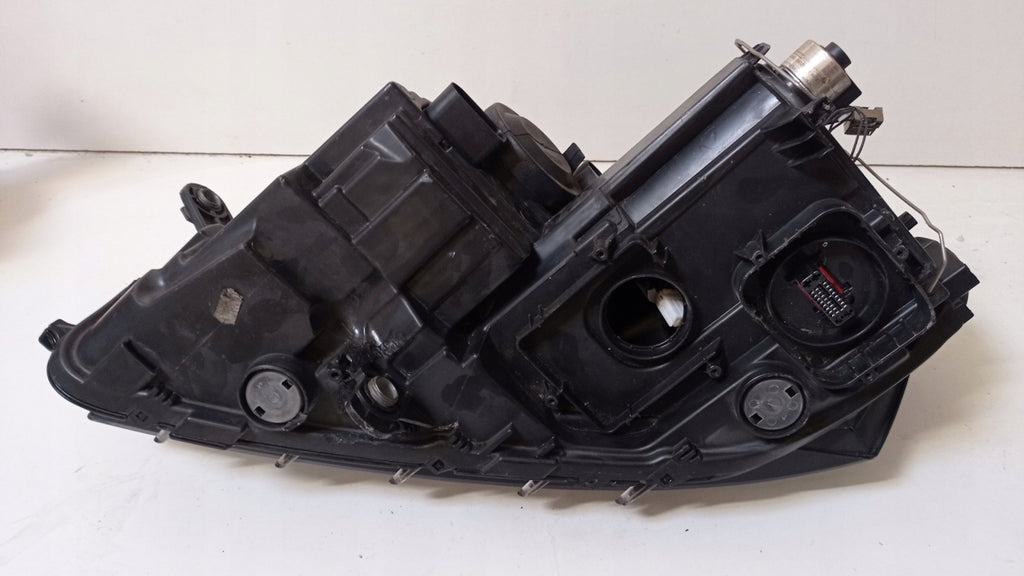 Frontscheinwerfer VW Passat B7 3AB941752 8K0941597B3D0941329 Rechts Headlight SCH7490904543oo
