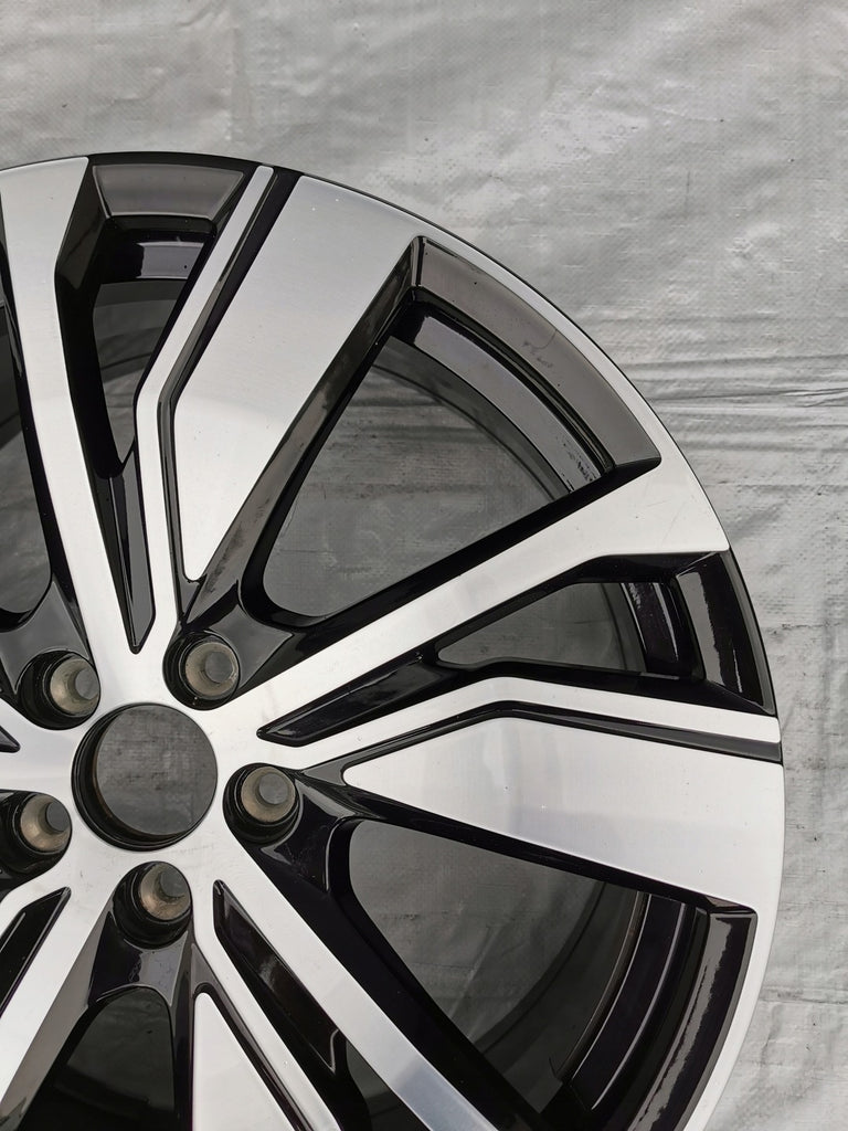 1x Alufelge 20 Zoll 8.0" 5x108 50 5ET 32243376 Volvo Xc40 Rim Wheel