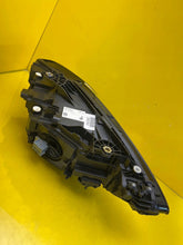 Load image into Gallery viewer, Frontscheinwerfer BMW 4 G22 7908137-02 LED Links Scheinwerfer Headlight SCH5892512001rs
