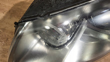 Laden Sie das Bild in den Galerie-Viewer, Frontscheinwerfer VW Passat 3C0941751G Xenon Links Scheinwerfer Headlight