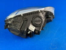 Load image into Gallery viewer, Frontscheinwerfer BMW F06 F12 F13 7222089-16 Bi-Xenon Links Headlight SCH2559623398um